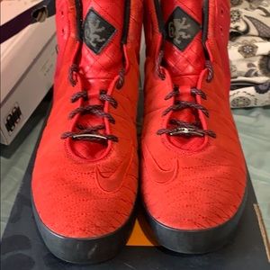 Lebron 11 NSW lifestyle size 10.5